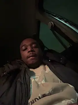 Snapshot of negrinho5 chatting on February 2026 10:08:02 PM negrinho5 online show from February 2026 10:08:02 PM