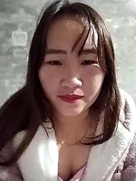 emini-xx online show from December 2025 02:39:01 AM