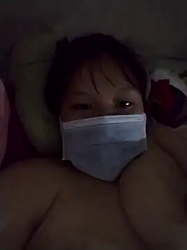 nana-hana online show from November 2025 03:11:01 PM