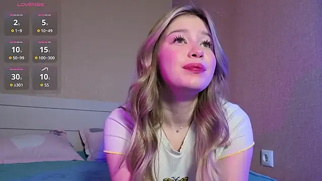 Snapshot of pawsclawss chatting on February 2026 06:14:02 AM pawsclawss online show from February 2026 06:14:02 AM