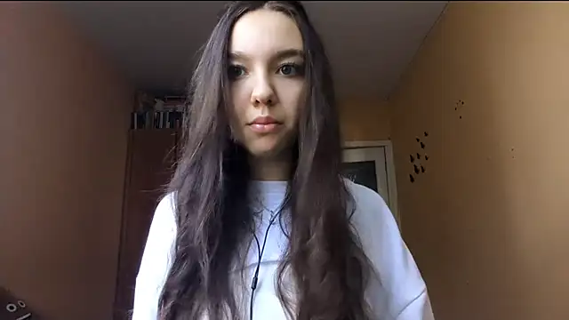 Kimixoo online show from October 2025 11:55:01 AM