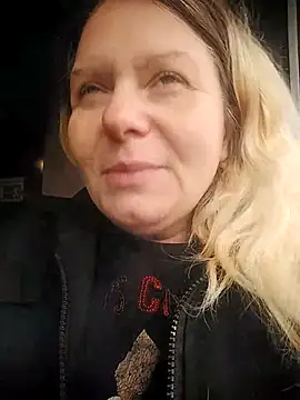 Lana-murr online show from December 2025 06:50:01 AM