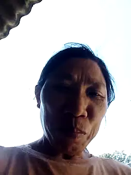 bella-la online show from November 2025 05:52:01 AM