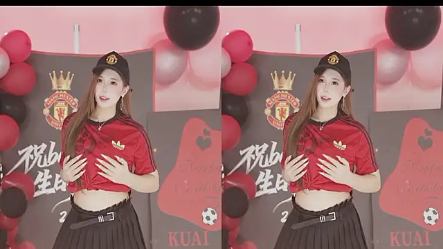 Snapshot of sweetgirls888 chatting on February 2026 12:53:02 PM sweetgirls888 online show from February 2026 12:53:02 PM