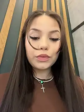 Kissy Moon online show from November 2025 03:51:01 PM