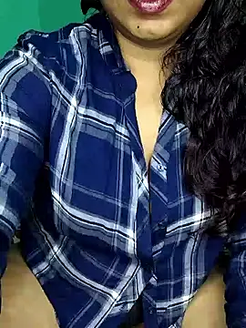 shreyareddy99 online show from January 2026 03:59:01 PM