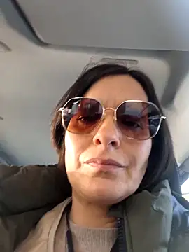 Piediniecollant online show from March 2026 11:04:01 AM