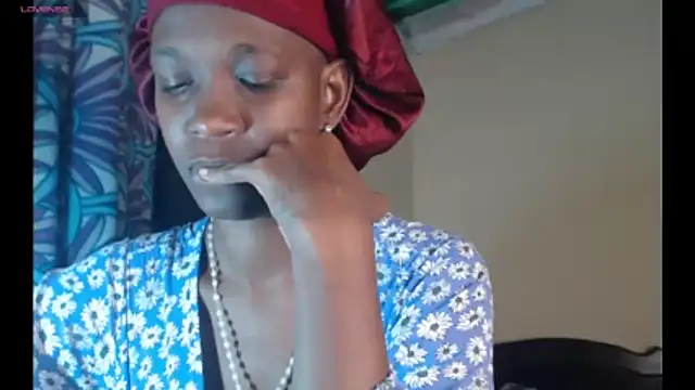 Snapshot of LilithMiller_ chatting on August 2026 03:23:02 AM LilithMiller online show from August 2026 03:23:02 AM