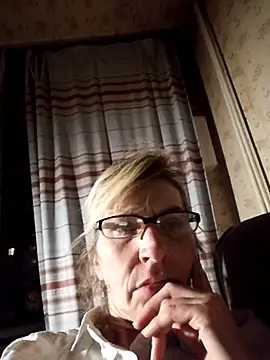 Georgette466 online show from December 2025 09:21:02 PM