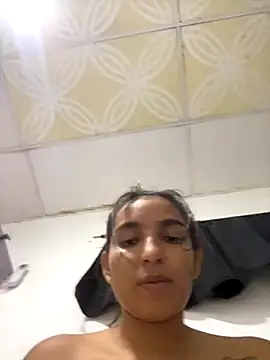 zui luu online show from December 2025 05:23:01 AM