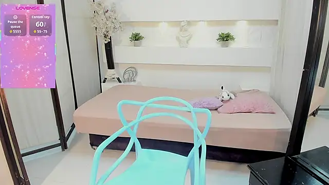 Selenafoxxx6 online show from November 2025 02:54:02 AM