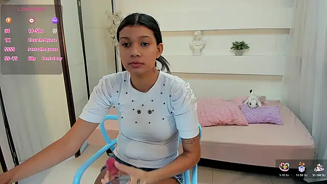 Selenafoxxx6 online show from November 2025 05:05:01 AM