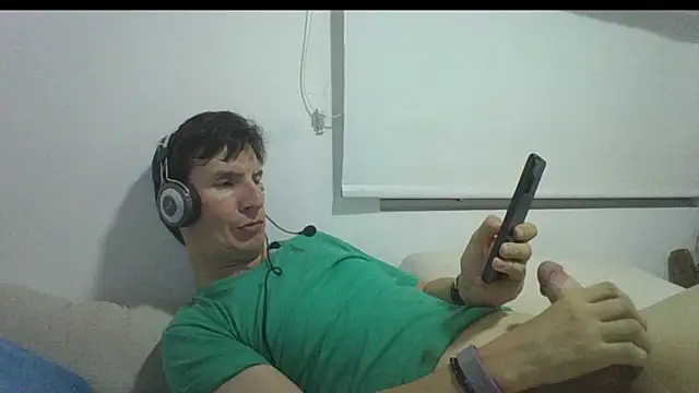 carliesexyman online show from November 2025 01:55:02 AM