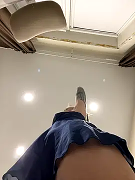 KissMeSashaPlz online show from November 2025 01:37:01 AM