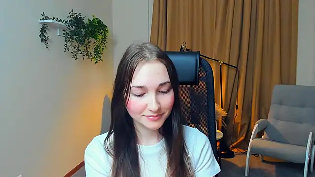 CorrinVliem online show from November 2025 11:10:01 AM