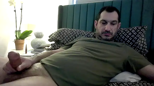 ckraiders84 online show from January 2026 06:12:02 PM