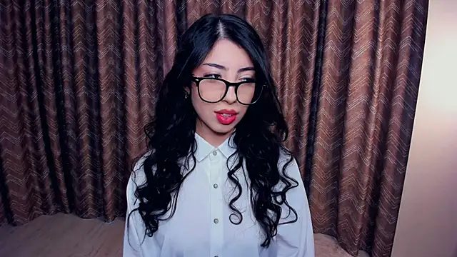 TonjaNeace online show from November 2025 05:06:01 AM