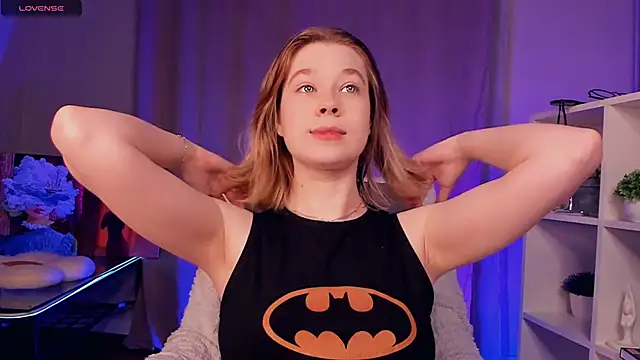 NicoletteTegeler online show from November 2025 06:33:01 AM