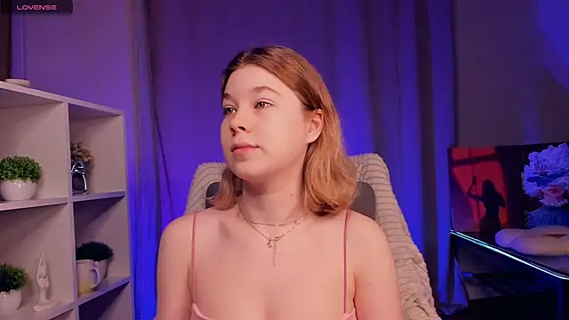 NicoletteTegeler online show from November 2025 07:51:02 AM