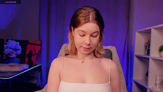 NicoletteTegeler online show from November 2025 07:08:02 AM