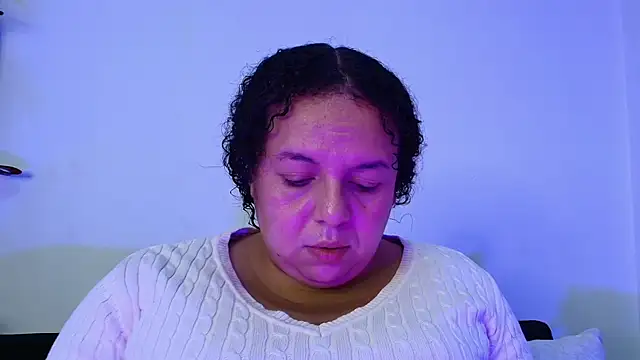 Natasha Amber online show from November 2025 03:23:01 PM