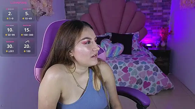 Adrimaretti online show from October 2025 07:38:02 PM