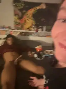 Snapshot of stonerbaby chatting on May 2026 04:43:02 AM stonerbaby online show from May 2026 04:43:02 AM