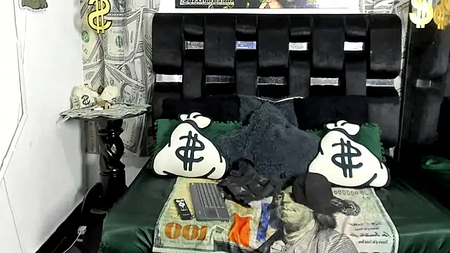 Latin Duo13 online show from November 2025 07:57:01 PM