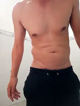 Cafeen19 online show from February 2026 03:12:01 AM