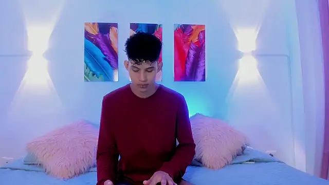 KamiSuarez online show from November 2025 06:21:02 PM