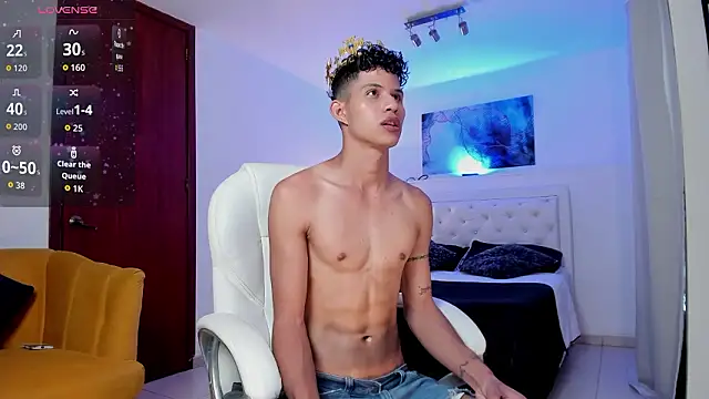 KamiSuarez online show from March 2026 06:34:02 PM