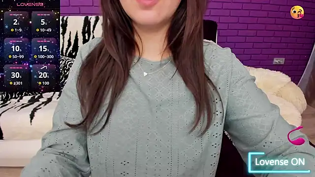 GlowMimi online show from December 2025 10:51:01 PM