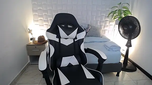 victoria 243 online show from January 2026 03:53:02 AM