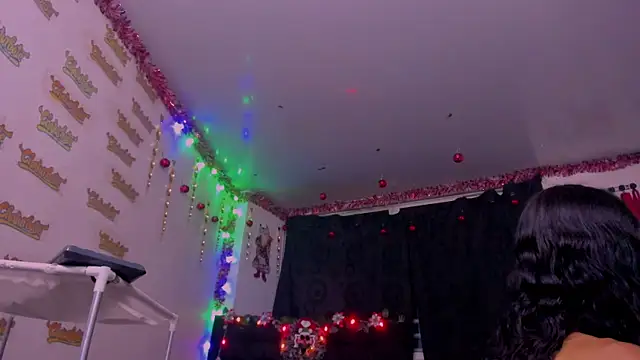 selenesaenz online show from November 2025 10:09:01 AM