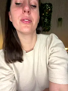 MysteryGirl   online show from December 2025 09:14:02 AM