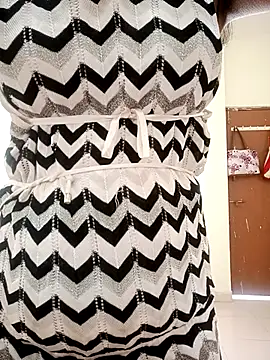 Cute Sanaaya online show from December 2025 08:41:01 AM