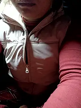 yoyo-mi online show from January 2026 12:43:02 PM