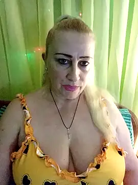 Esenia505 online show from January 2026 05:07:01 PM