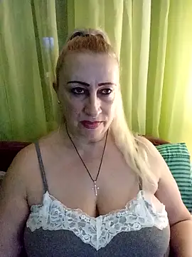 Esenia505 online show from January 2026 07:57:01 AM