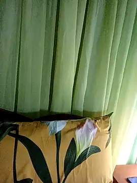 Esenia505 online show from March 2026 06:52:02 AM