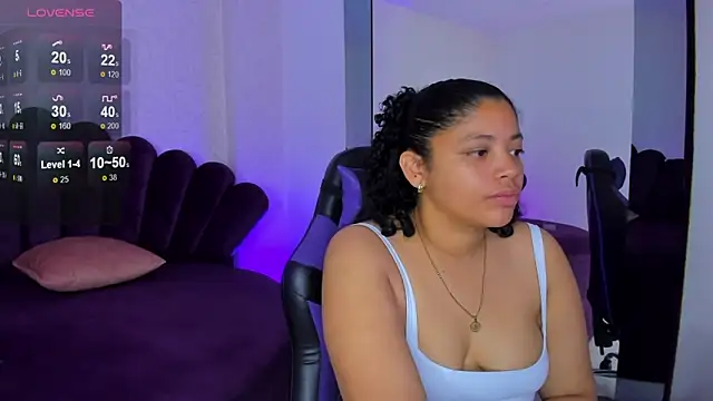 Siara 24 online show from October 2025 02:07:02 PM