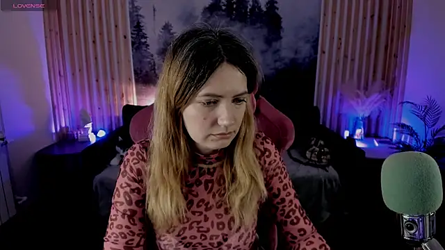 AleksaLaurent online show from November 2025 05:52:02 AM