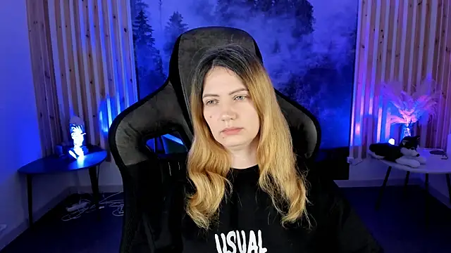 AleksaLaurent online show from November 2025 05:39:02 AM