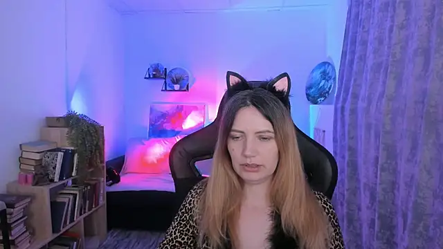 AleksaLaurent online show from November 2025 09:13:02 AM