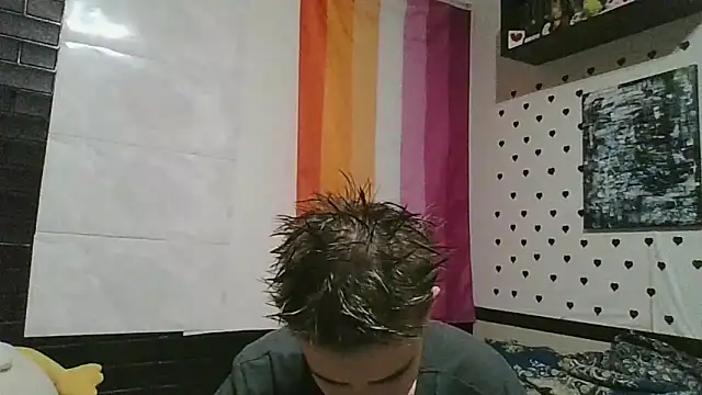 Kim Ray online show from November 2025 03:02:01 PM