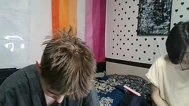 Kim Ray online show from November 2025 05:02:02 PM