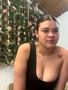 Tharafresneda  online show from October 2025 05:25:01 PM