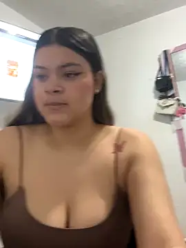 Tharafresneda  online show from November 2025 08:31:01 PM