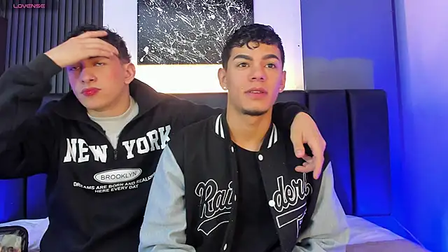 Duolust1 online show from November 2025 12:16:01 PM