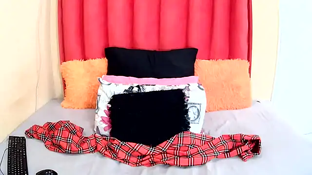 BubblegumBaddiexxxx online show from November 2025 08:16:02 AM